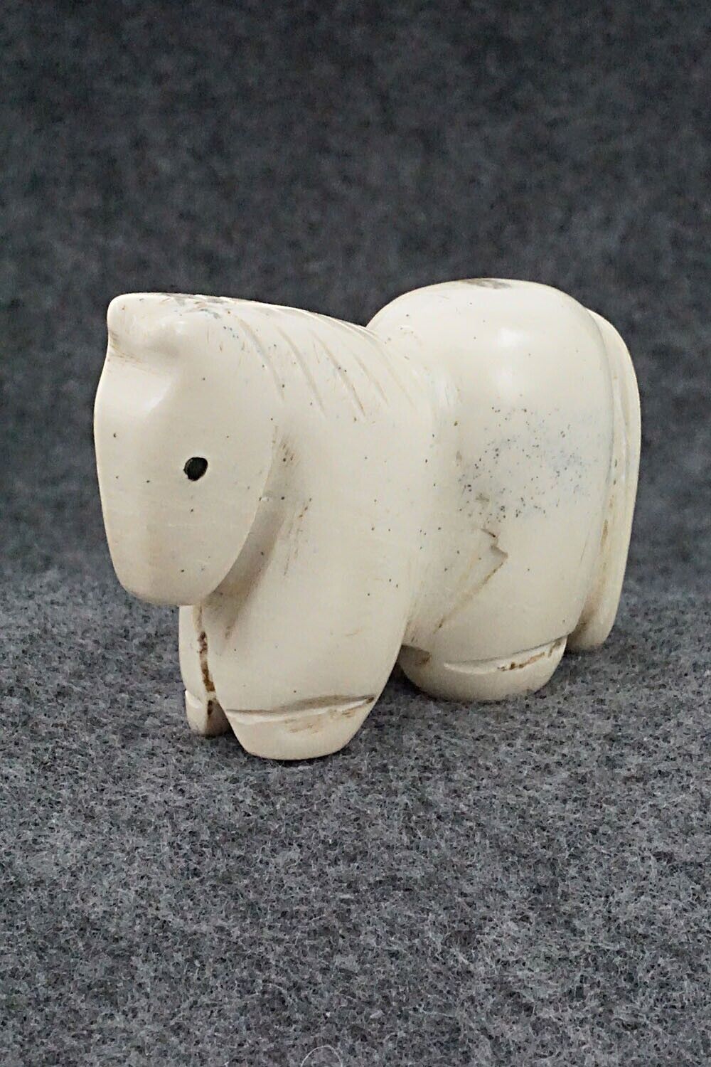 Horse Zuni Fetish Carving - Justin Red Elk