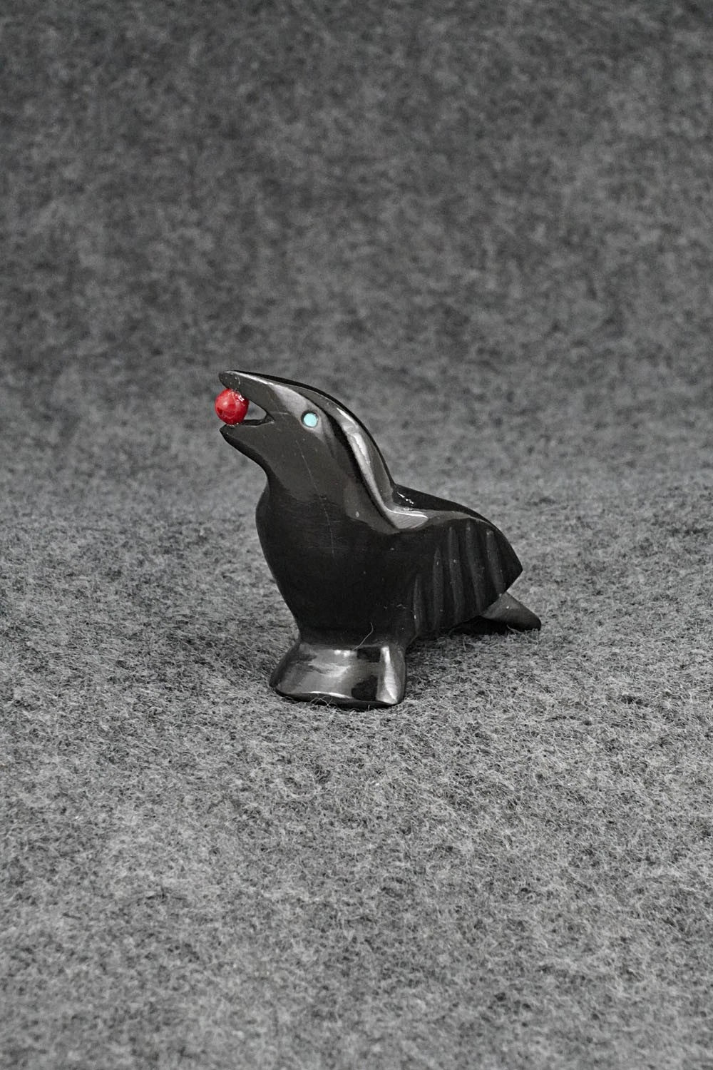 Crow Zuni Fetish Carving - Calvert Bowanie