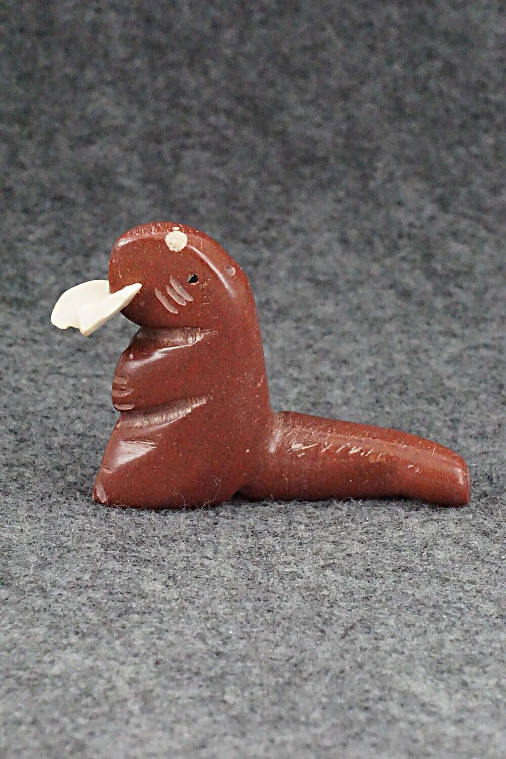 Otter with Fish Zuni Fetish Carving - Justin Red Elk