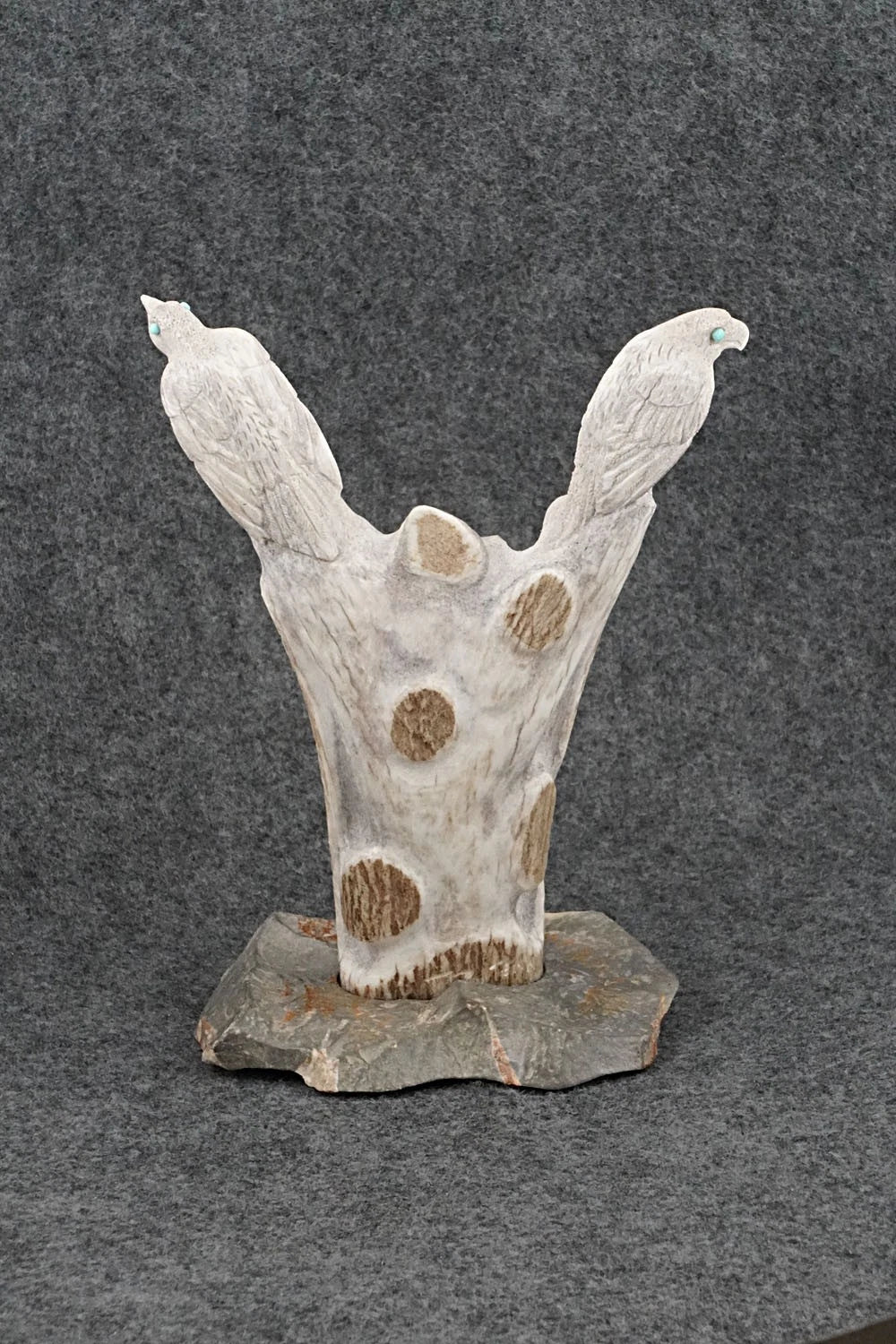 Eagle Zuni Fetish Carving - Terrance Panteah