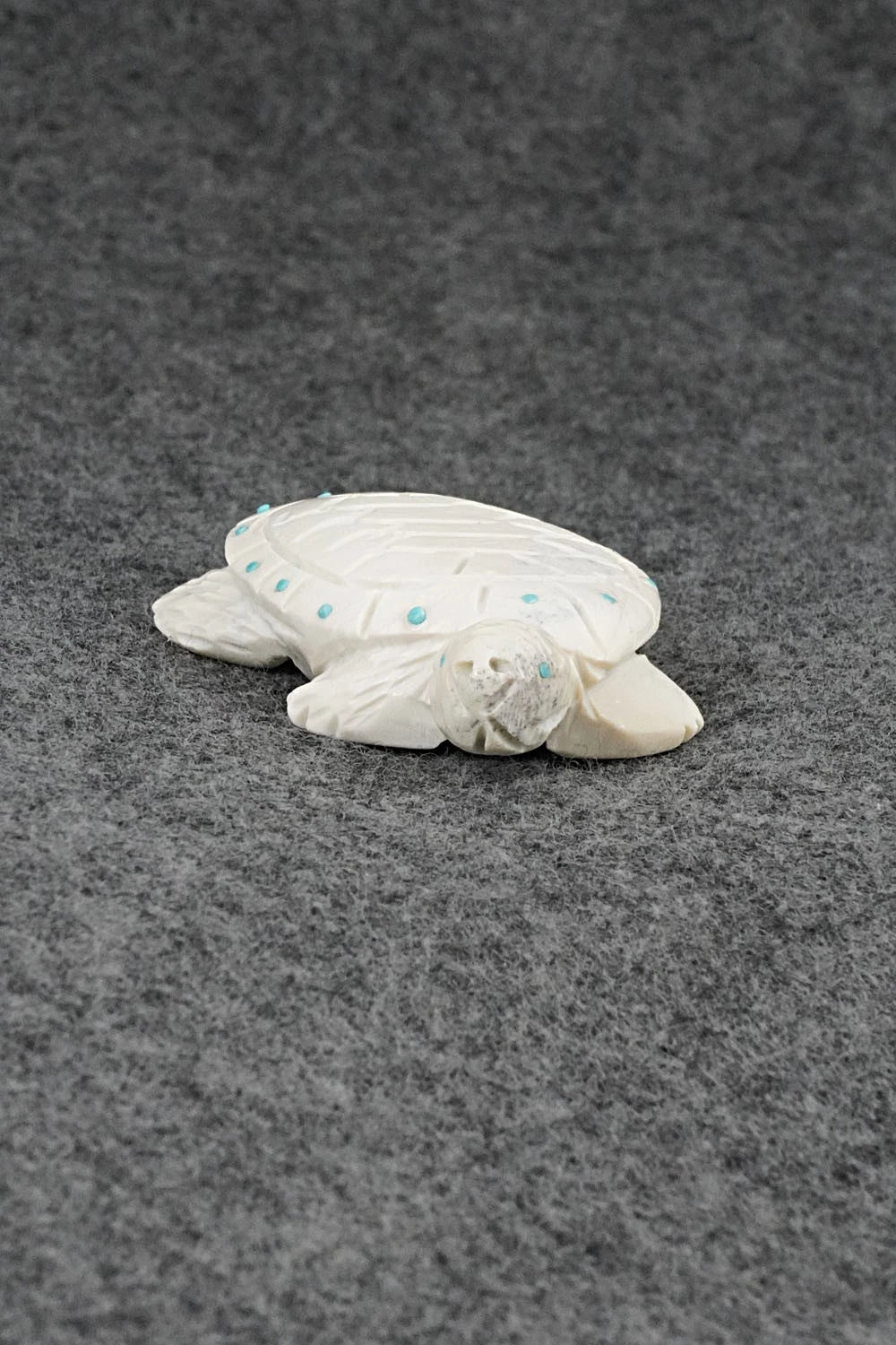 Turtle Zuni Fetish Carving - Adrian Cachini