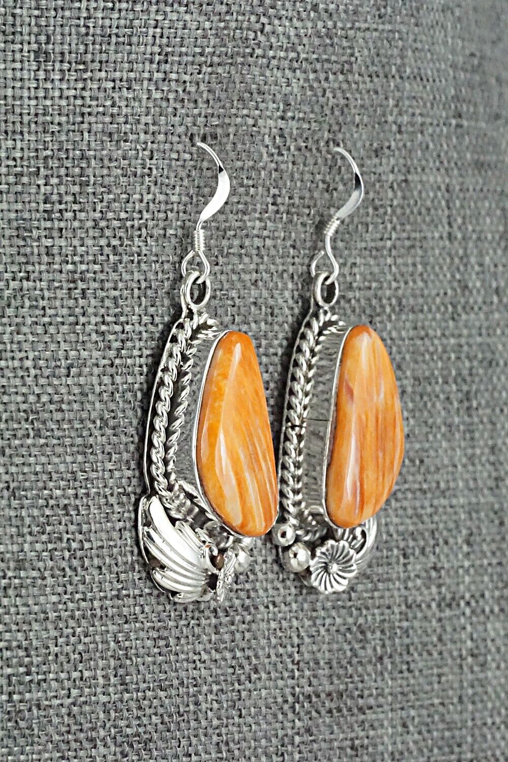 Spiny Oyster & Sterling Silver Earrings - Fannie Platero