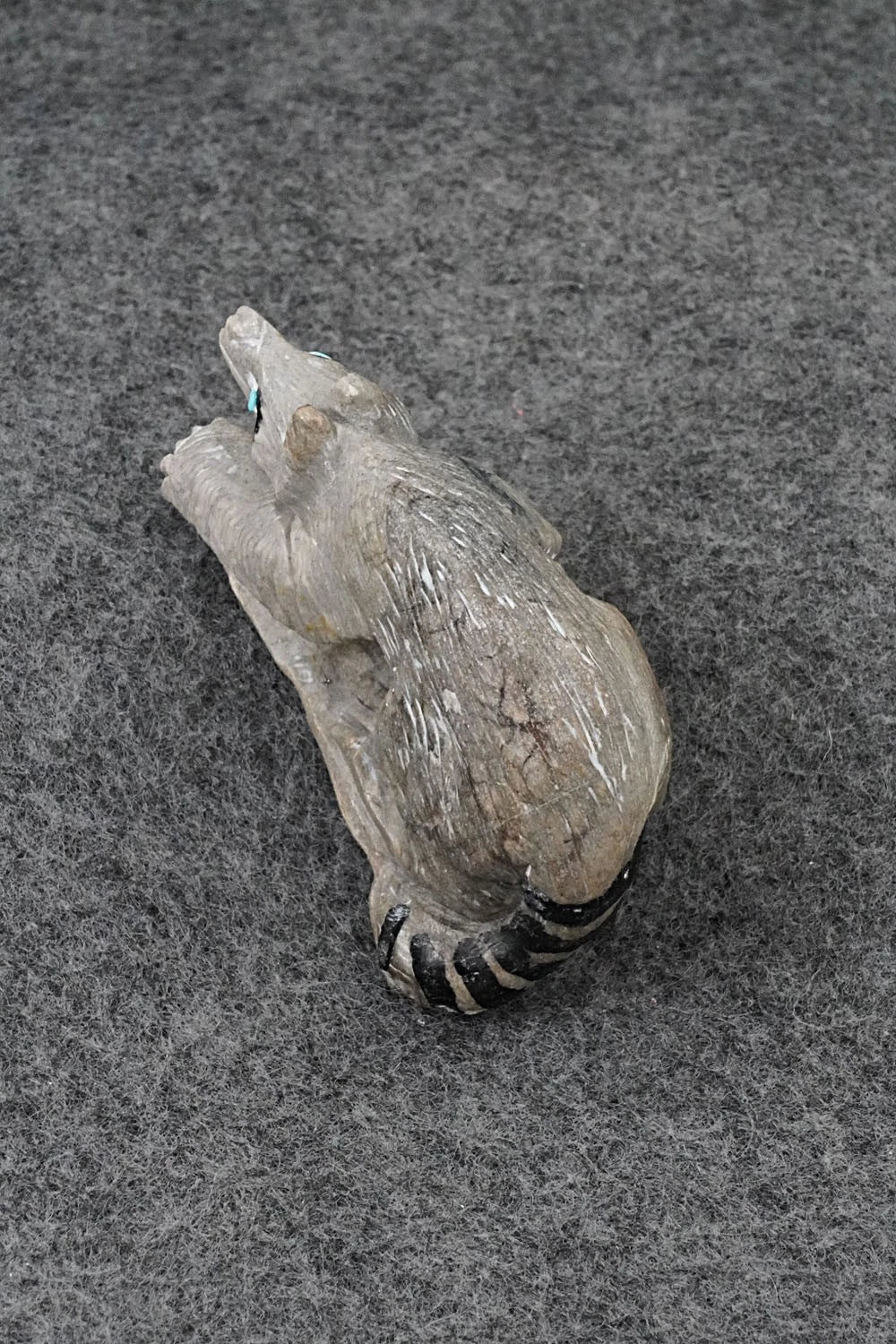 Raccoon Zuni Fetish Carving - Derrick Kaamasee