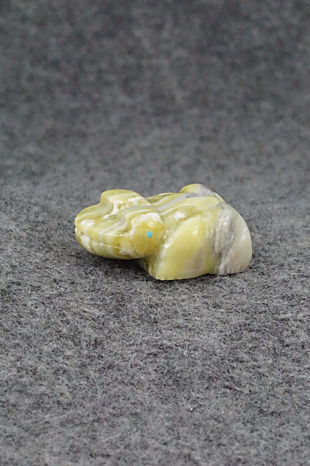 Frog Zuni Fetish Carving - Fred Weekity