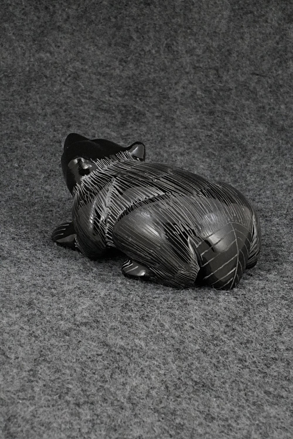 Badger Zuni Fetish Carving - Nelson Yatsattie