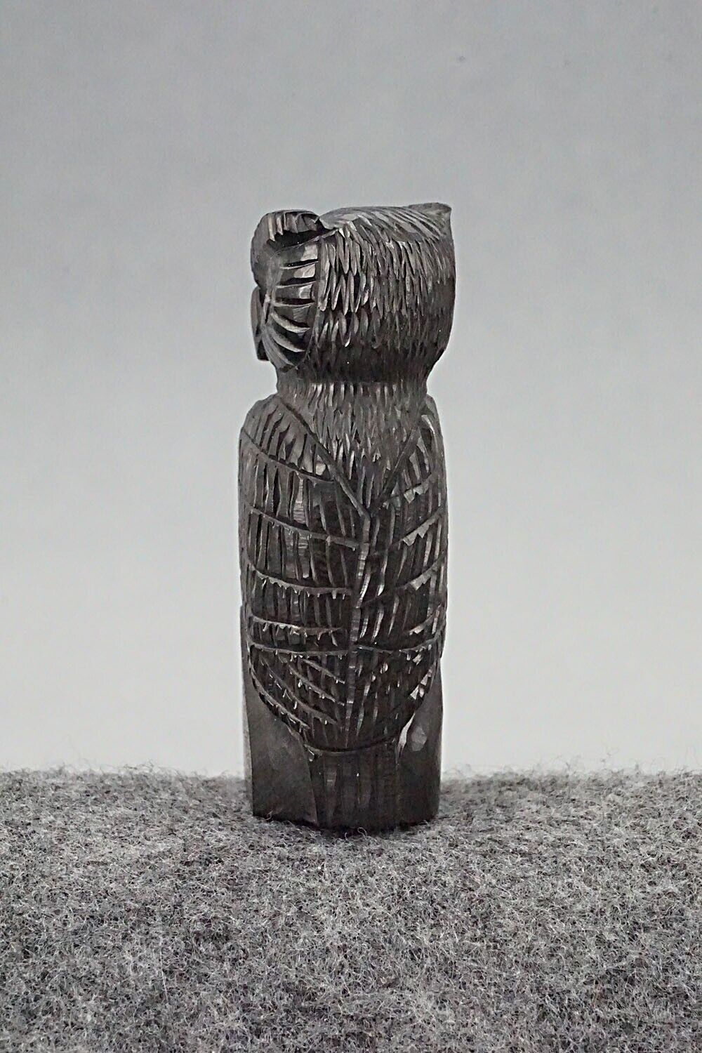 Owl Zuni Fetish Carving - Chris Peina