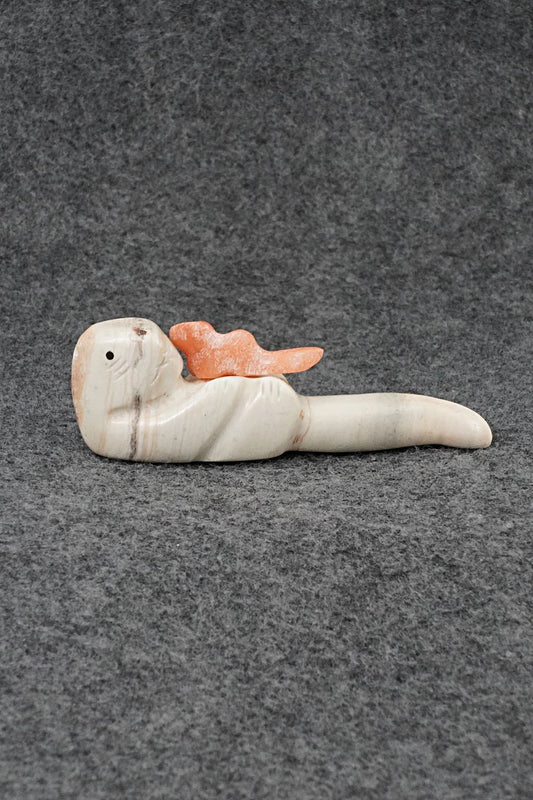 Otter Zuni Fetish Carving - Justin Red Elk
