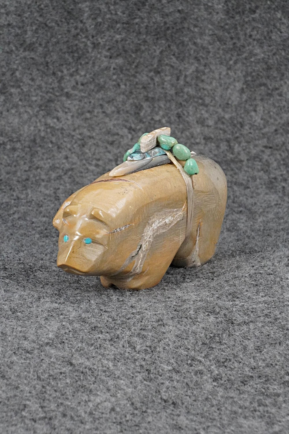 Mountain Lion Zuni Fetish Carving - Delvin Leekya