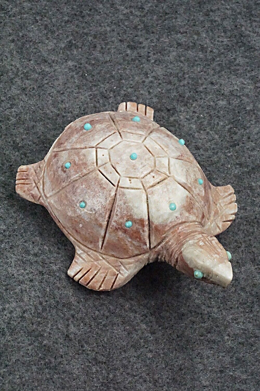 Sea Turtle Zuni Fetish Carving - Chris Nastacio