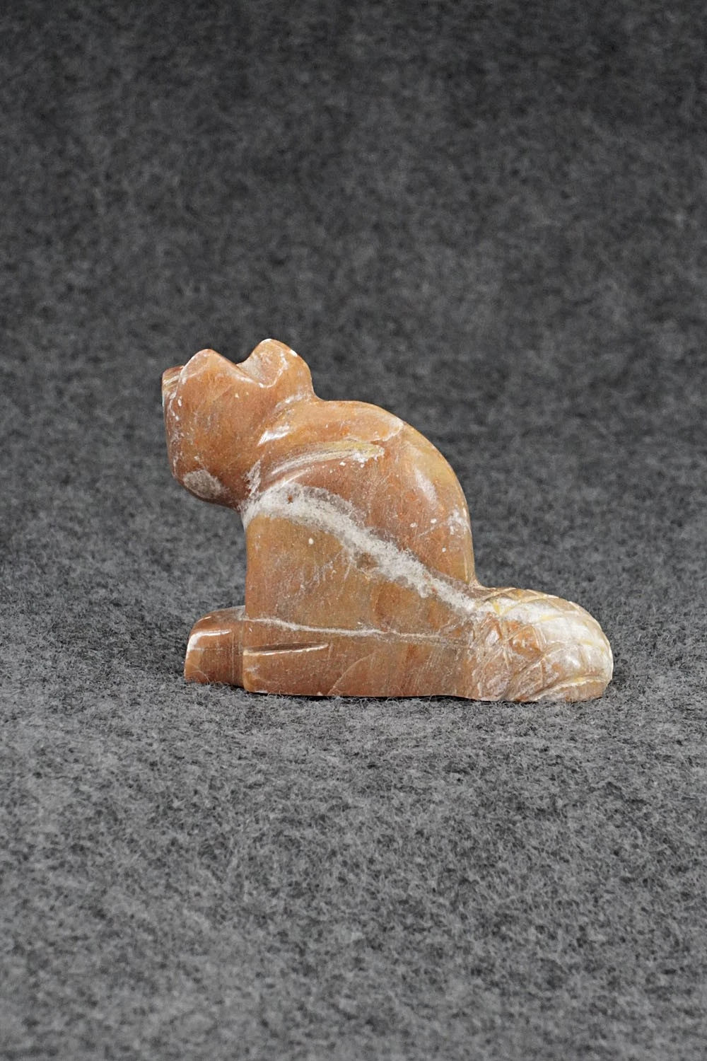 Beaver Zuni Fetish Carving - Gilbert Lonjose