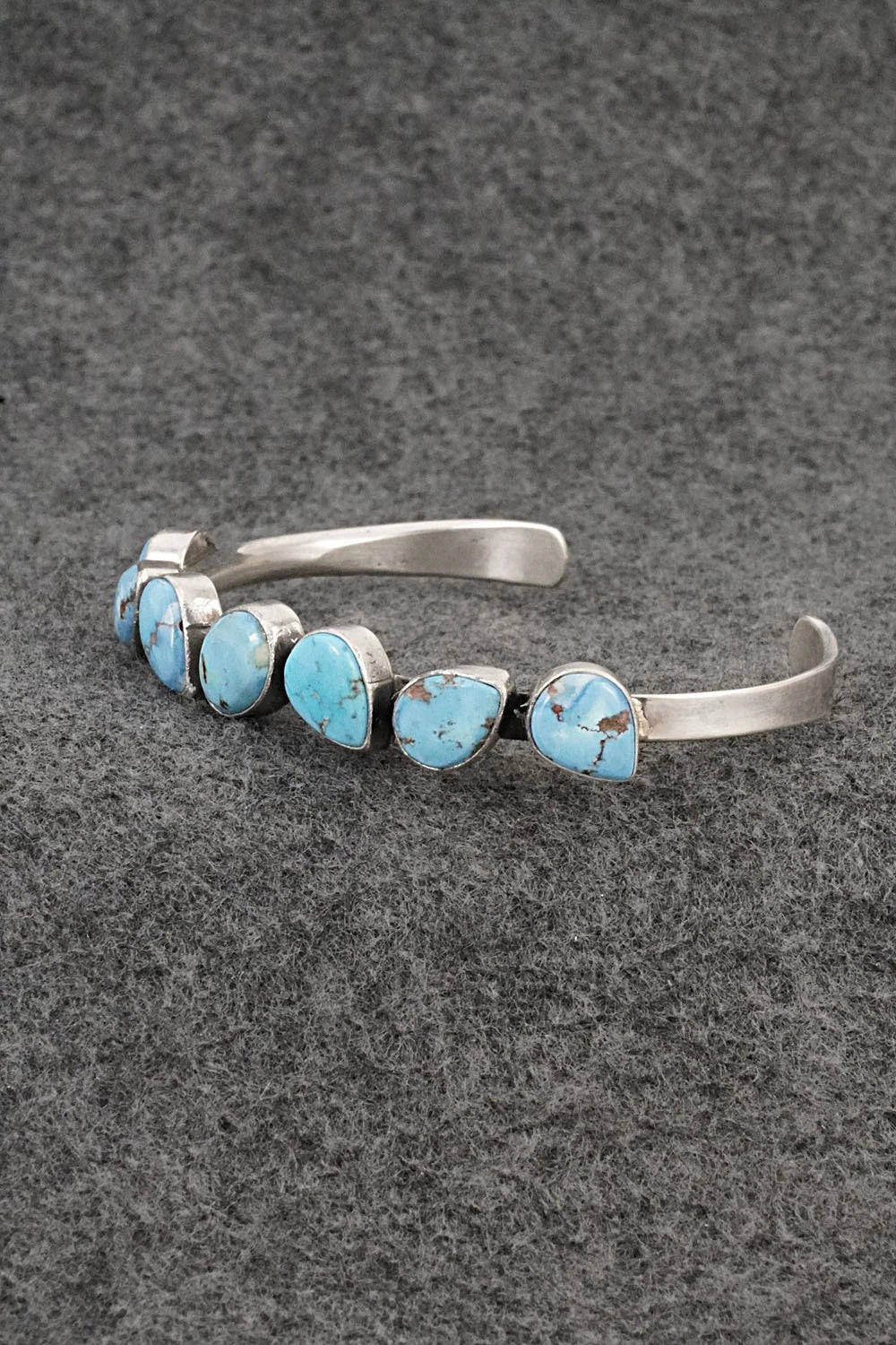 Turquoise & Sterling Silver Bracelet - Verley Betone