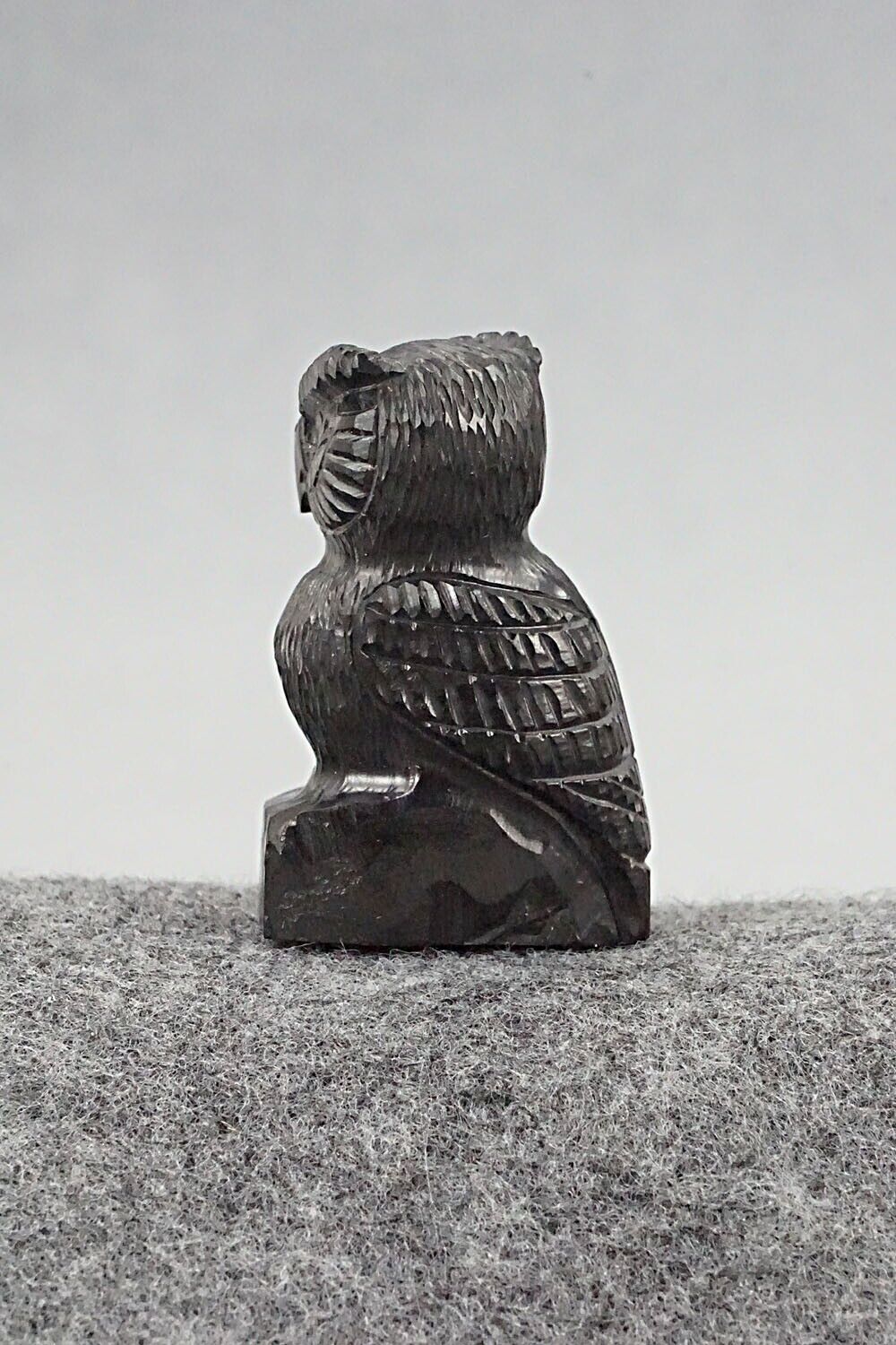 Owl Zuni Fetish Carving - Chris Peina