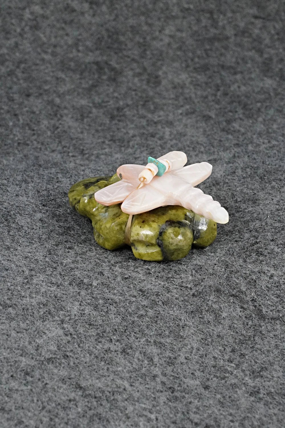 Frog Zuni Fetish Carving - Daisy Rose Leonard