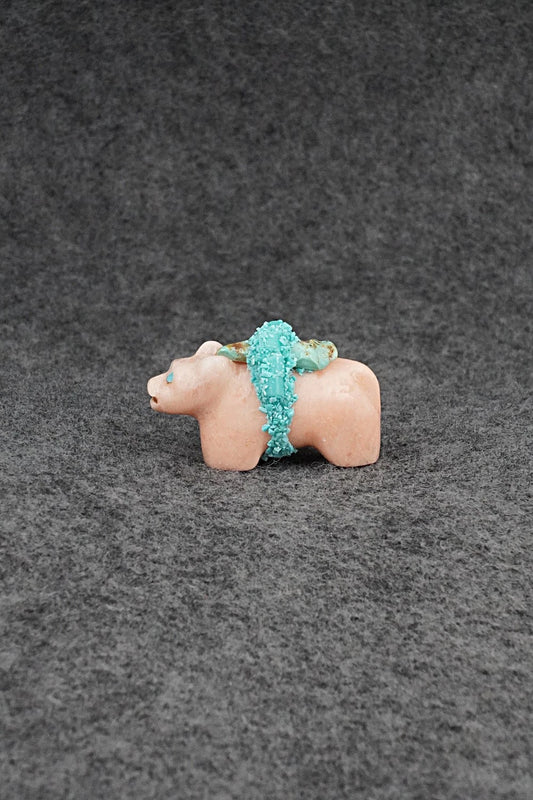 Bear Zuni Fetish Carving - Marveletta Phillips