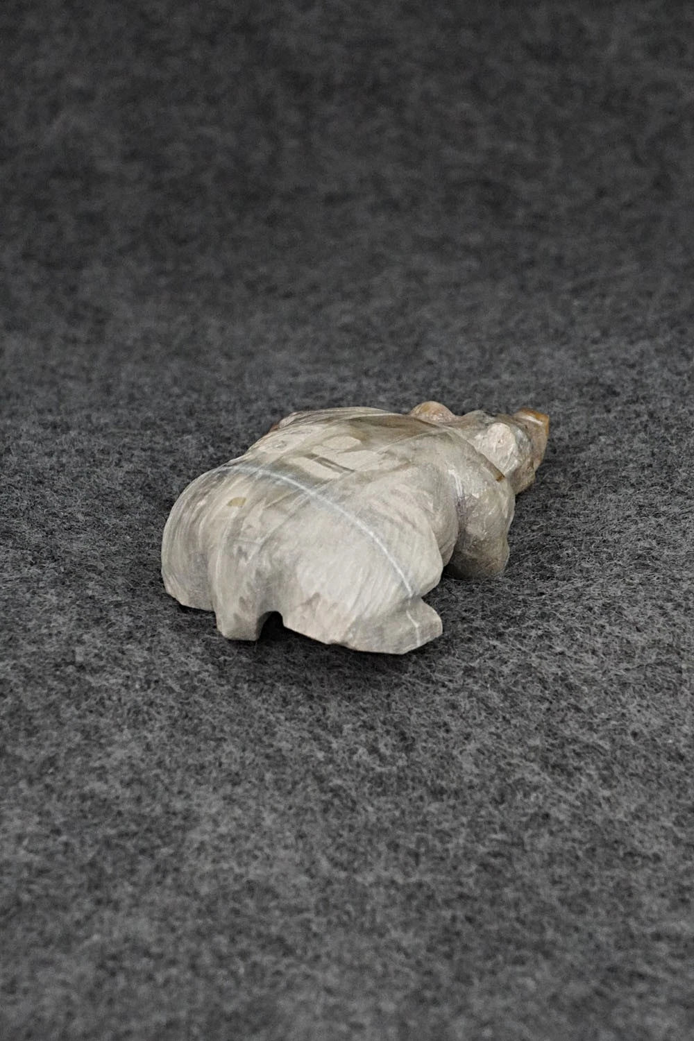 Badger Zuni Fetish Carving - Derrick Kammasee