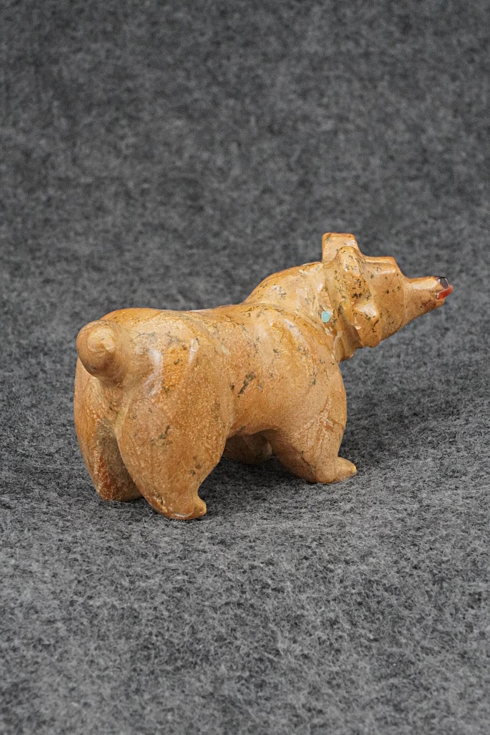 Dog Zuni Fetish Carving - Freddie Leekya