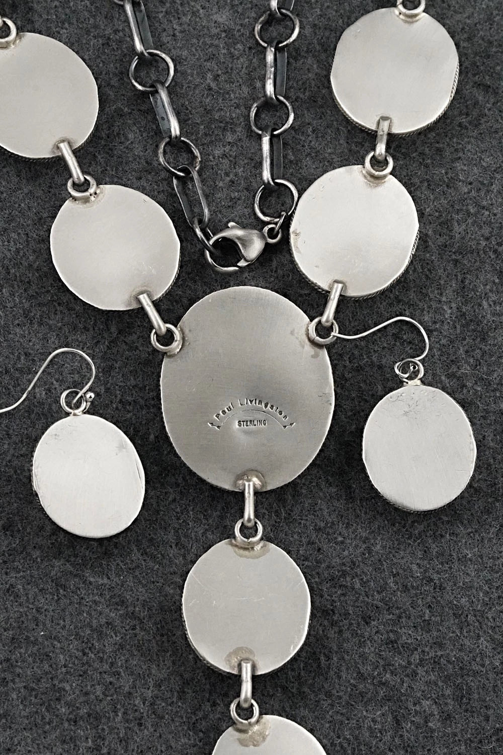 Spiny Oyster & Sterling Silver Necklace and Earrings Set - Paul Livingston