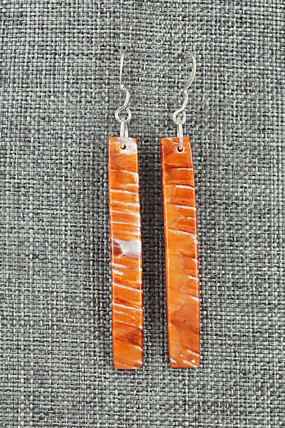Spiny Oyster & Sterling Silver Earrings - Jesus Espino