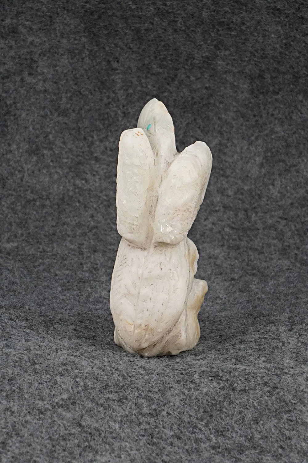 Eagle Zuni Fetish Carving - Jon Quam