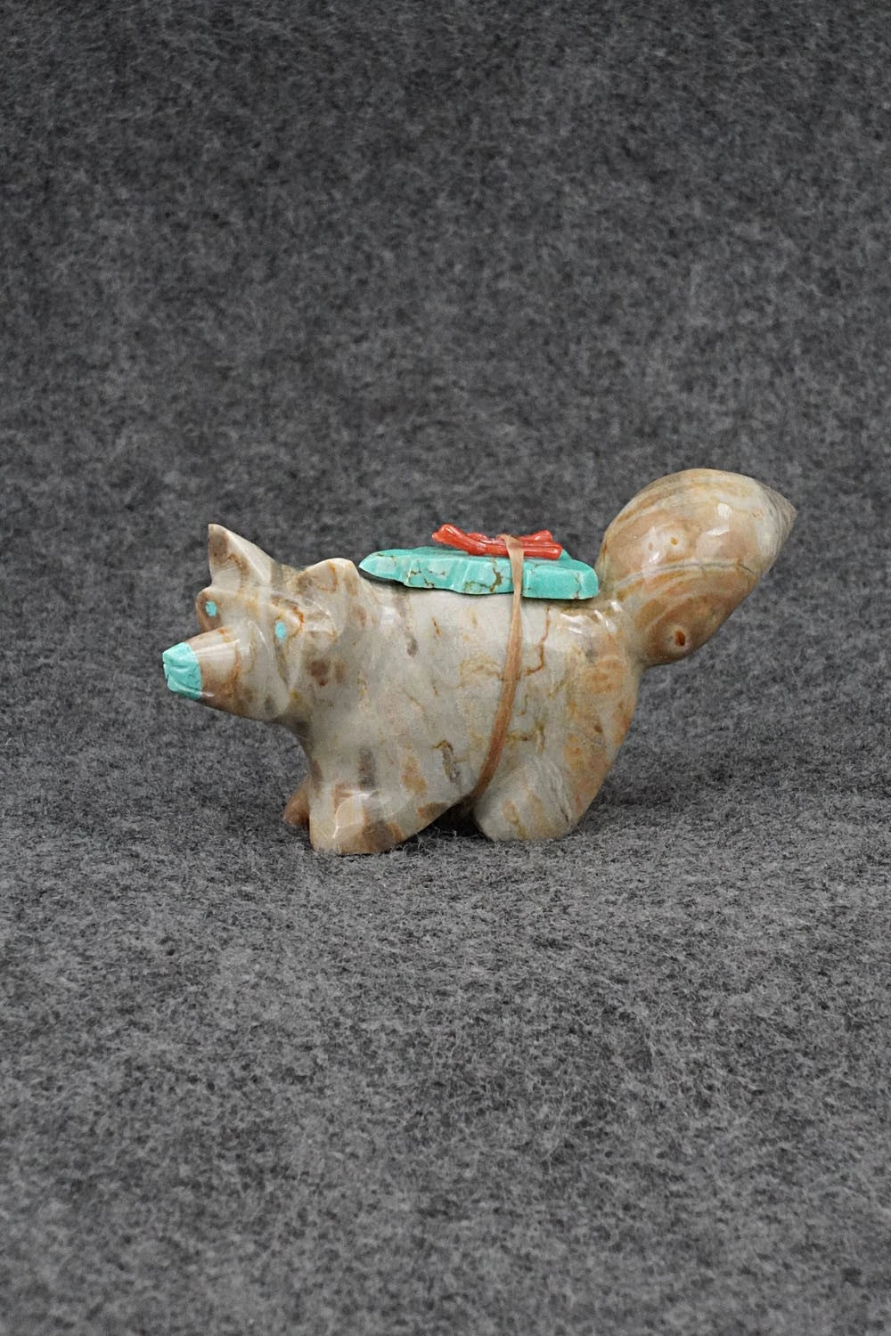 Fox Zuni Fetish Carving - Enrike Leekya