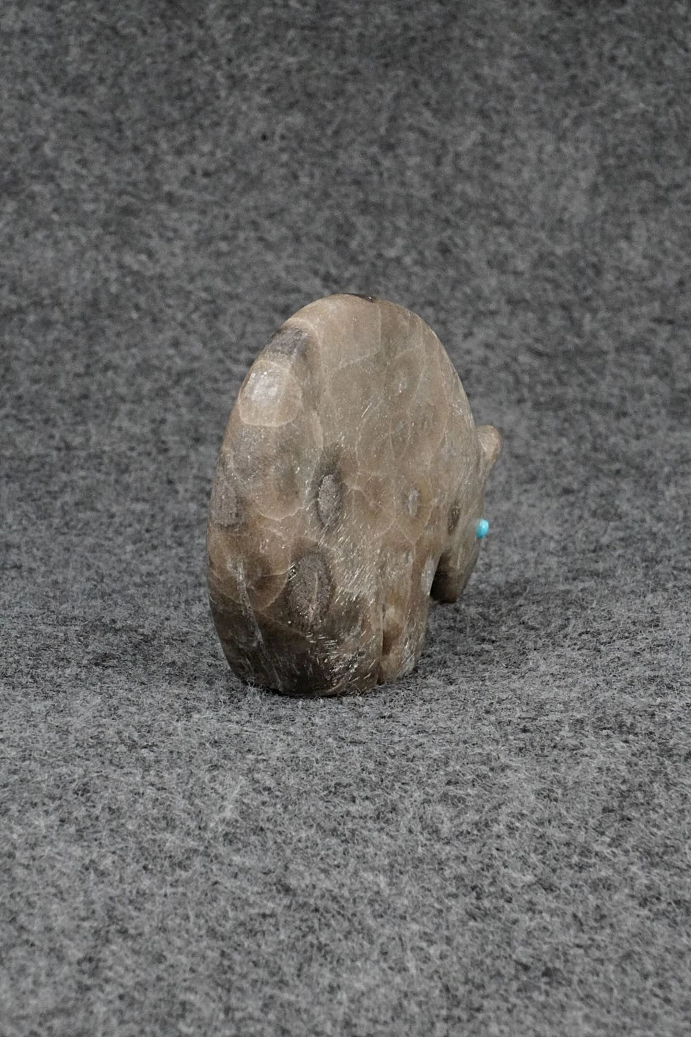 Bear Zuni Fetish Carving - Ronnie Lunasee