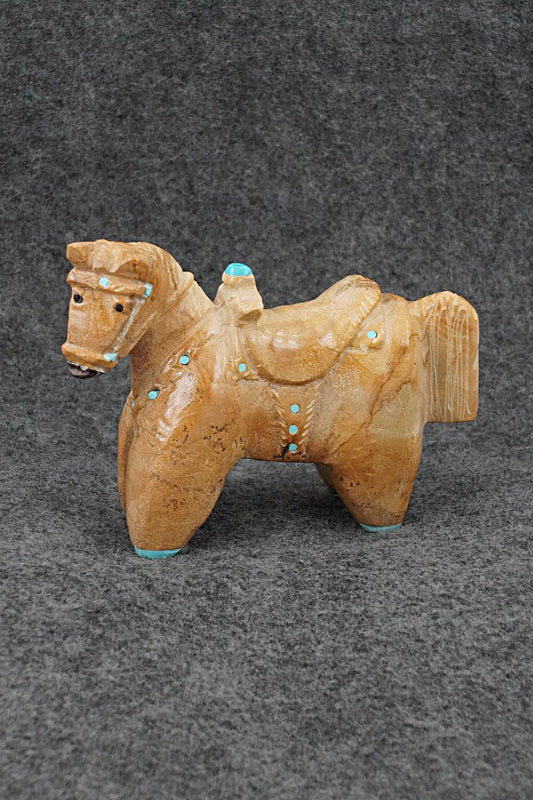 Horse Zuni Fetish Carving - Freddie Leekya