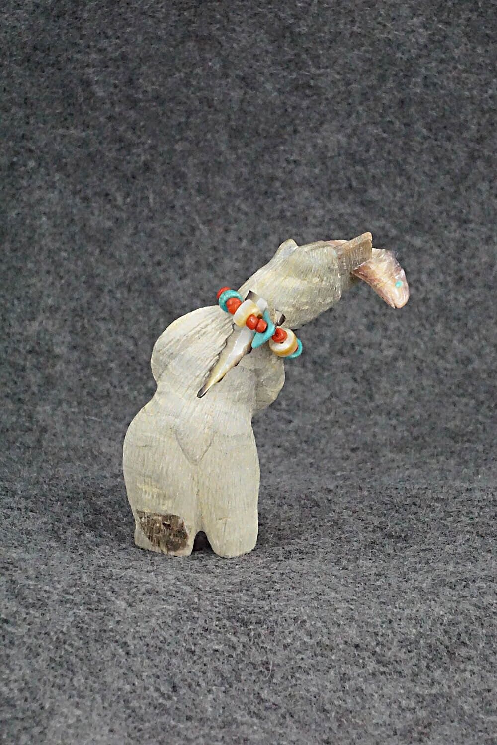 Bear with Fish Zuni Fetish Carving - Douglas Martza