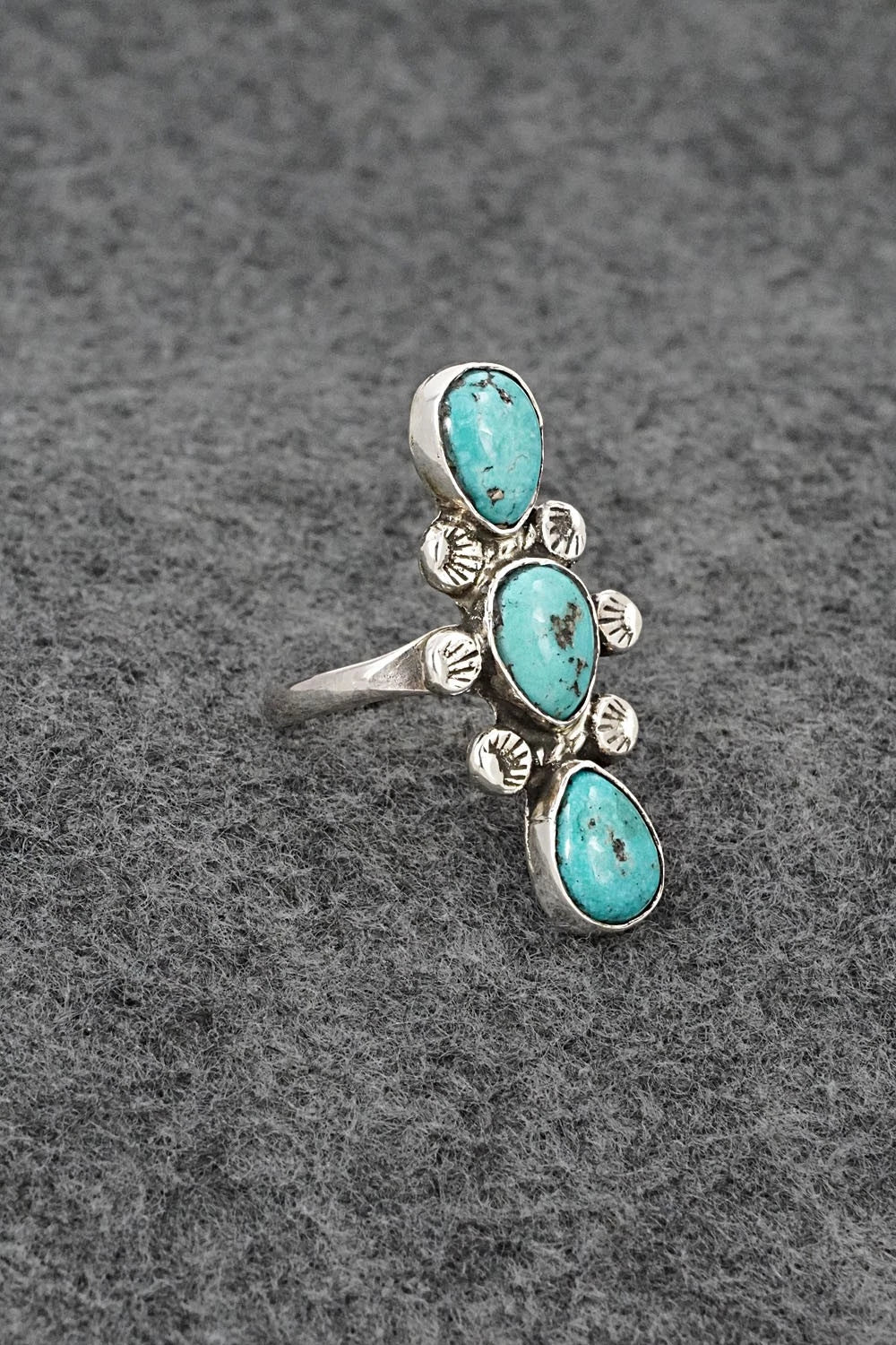 Turquoise & Sterling Silver Ring - Priscilla Reeder - Size 8