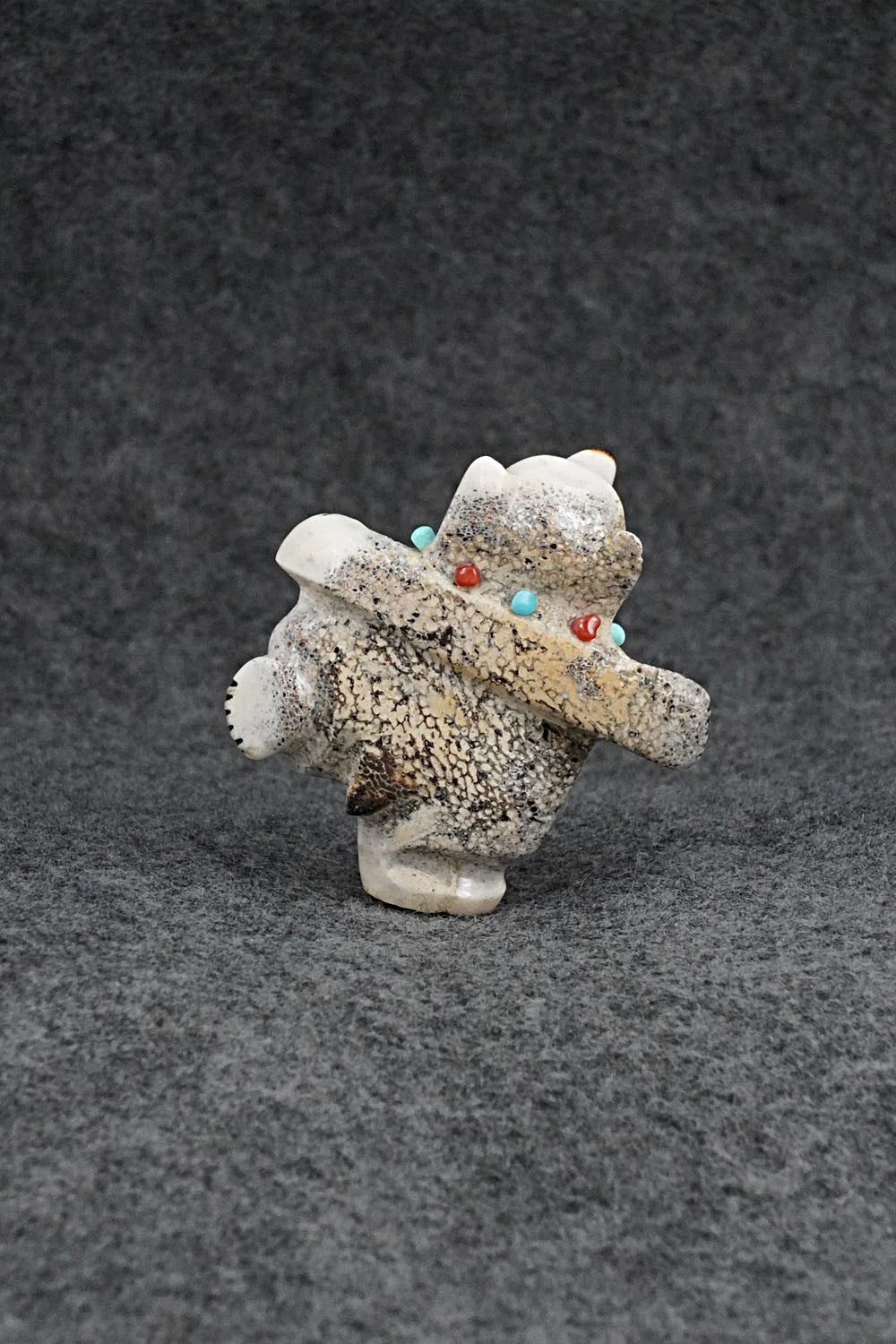 Dancing Bear Zuni Fetish Carving - Claudia Peina