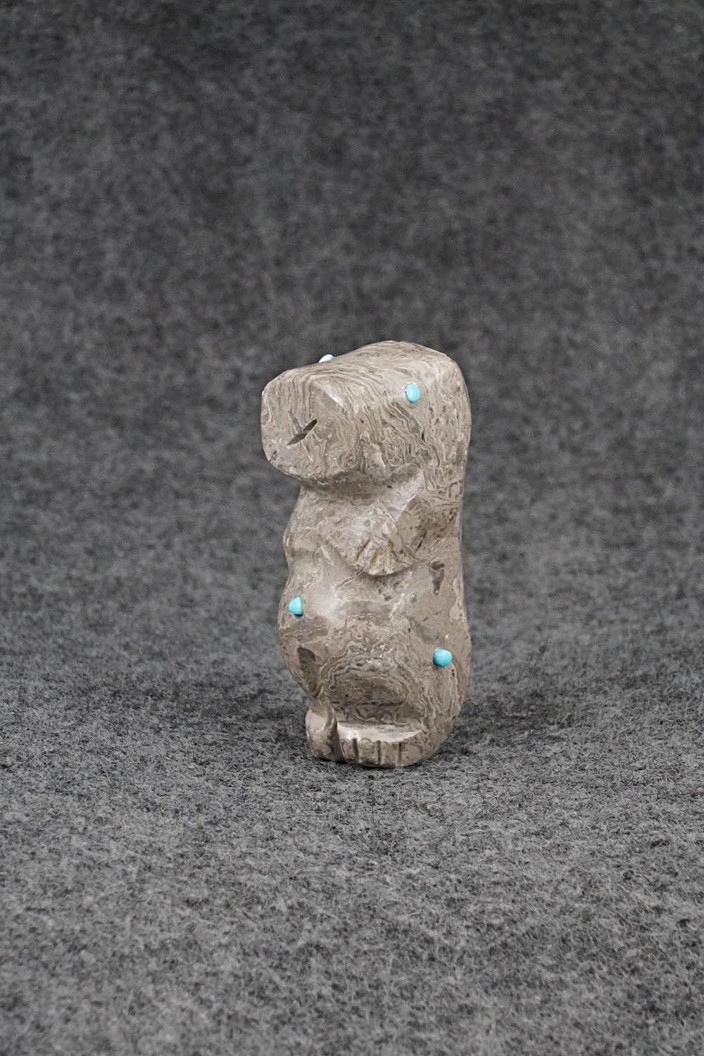 Otter Zuni Fetish Carving - Alexander Chavez