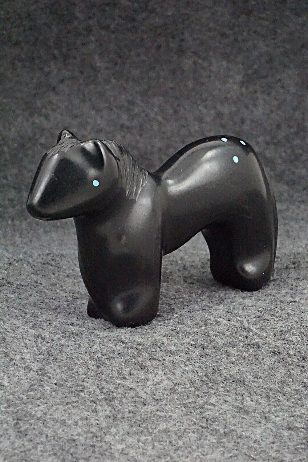 Horse Zuni Fetish Carving - Herbert Halate
