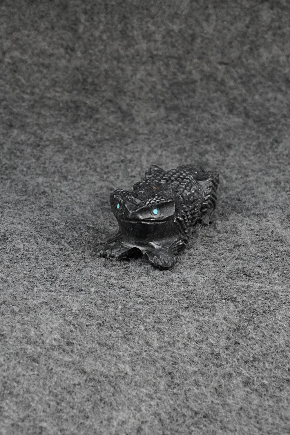 Horned Toad Zuni Fetish Carving - Tony Mackel