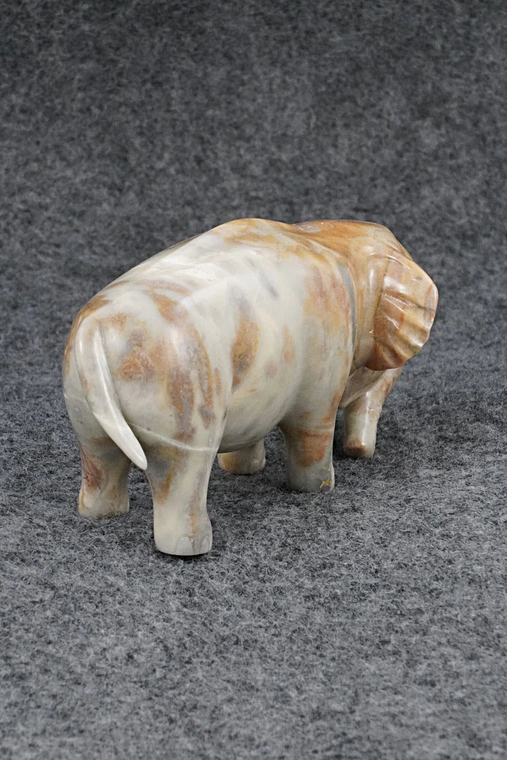 Elephant Zuni Fetish Carving - Clayton Panteah