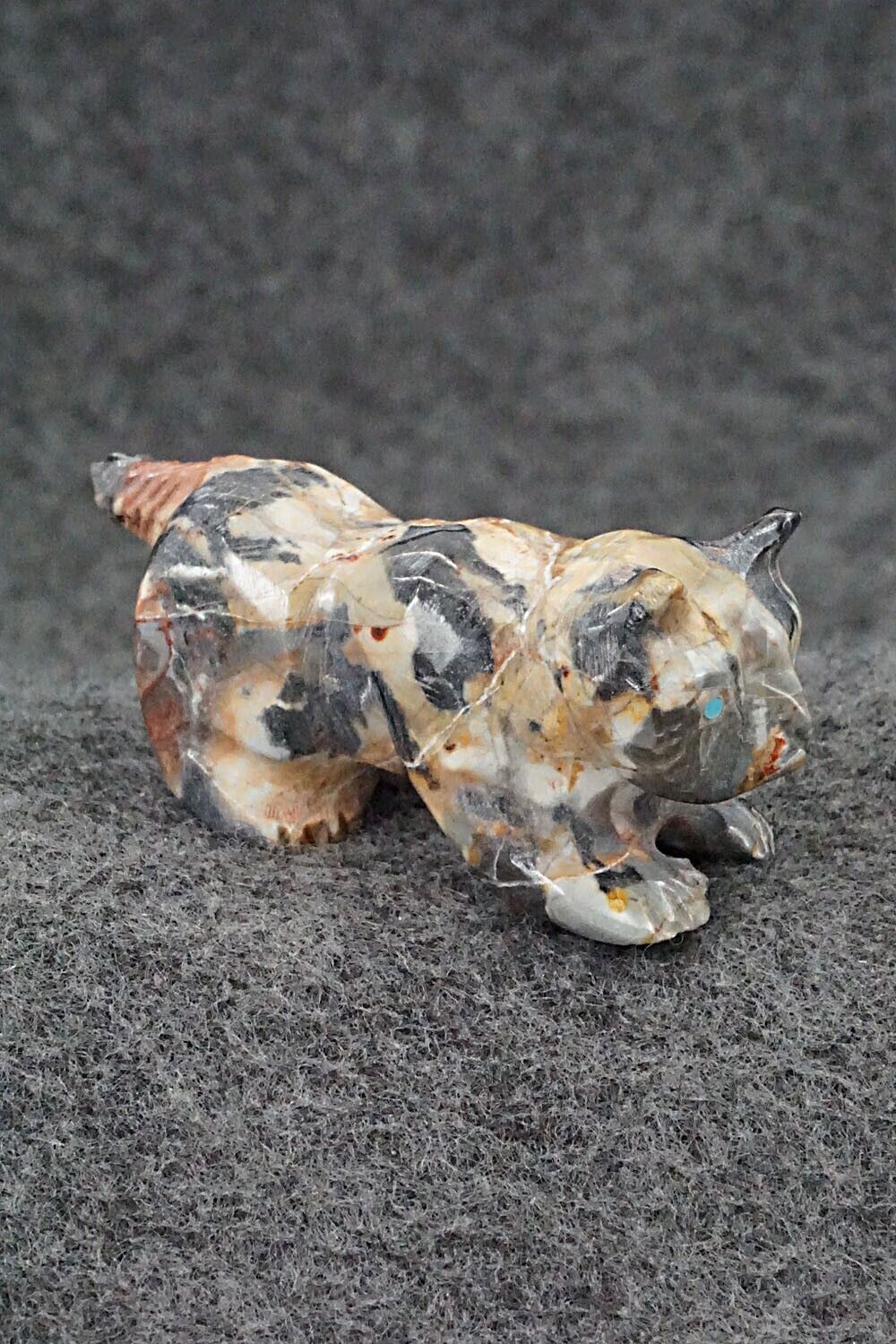Bobcat Zuni Fetish Carving - Calvert Bowannie