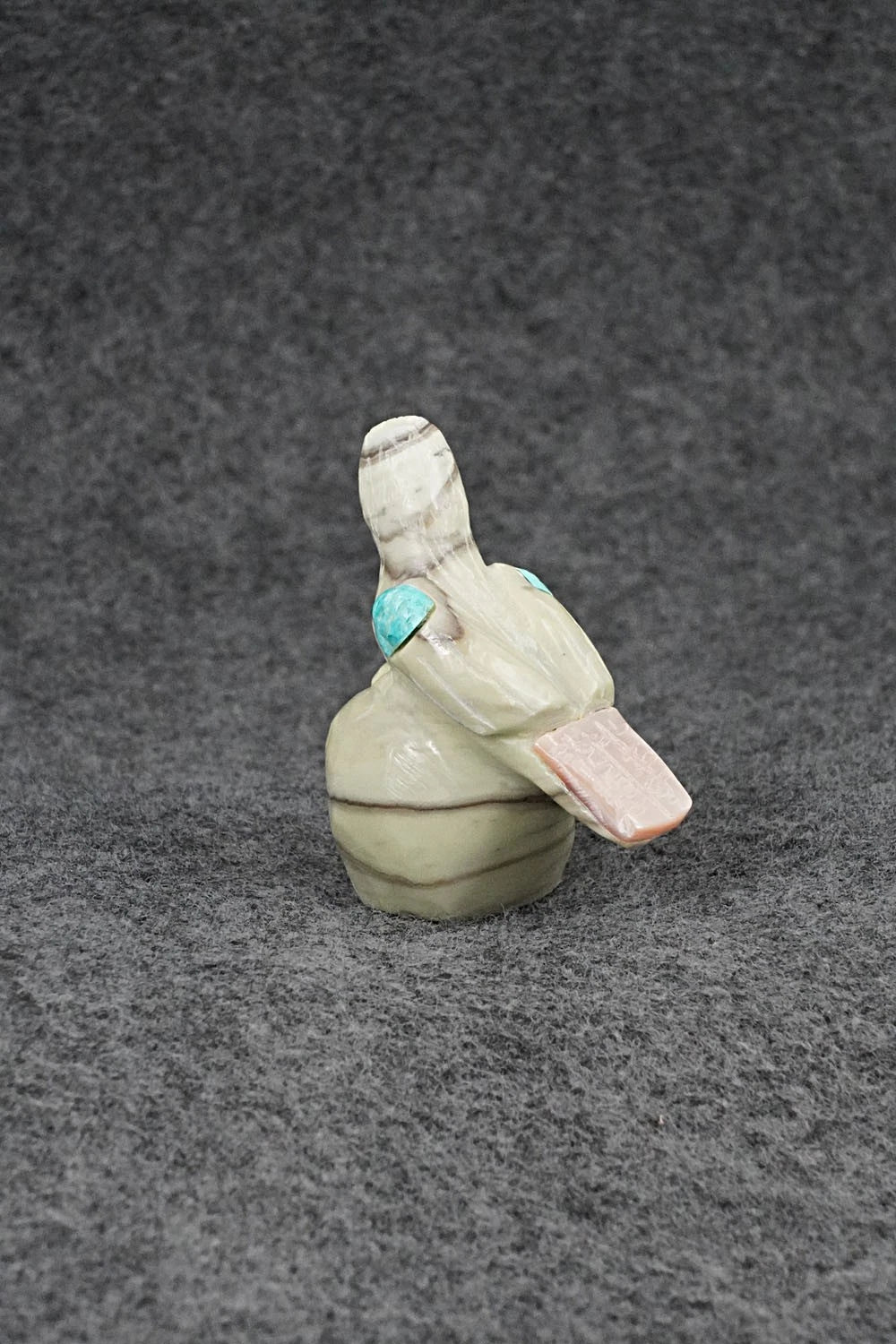 Bird Zuni Fetish Carving - Freddie Leekya