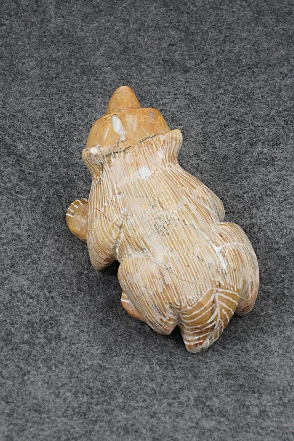 Badger Zuni Fetish Carving - Nelson Yatsattie