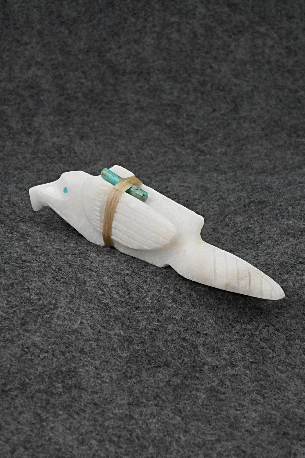 Eagle Zuni Fetish Carving - Herb Halate