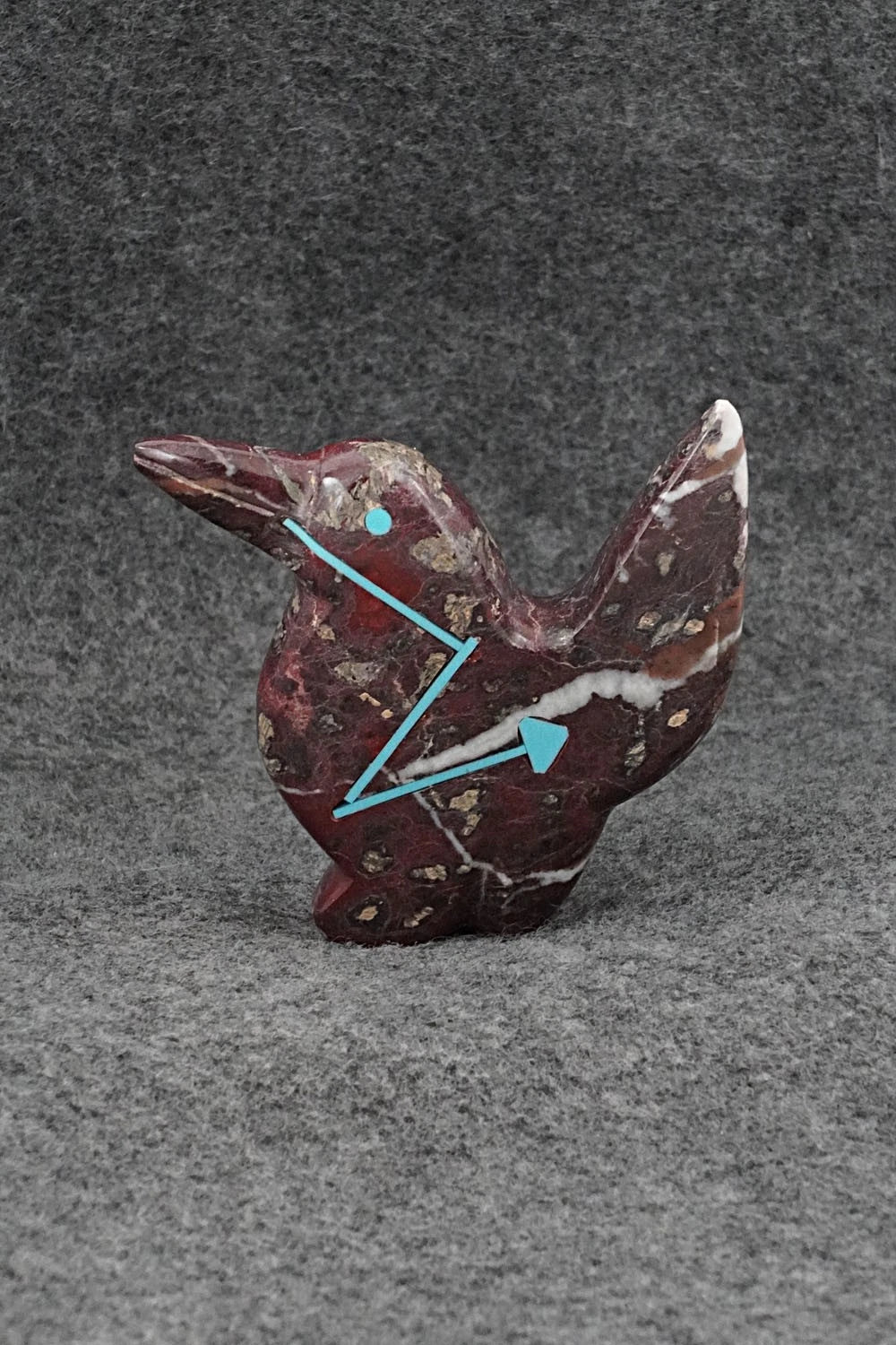 Humming Bird Zuni Fetish Carving - Kenric Laiwakete