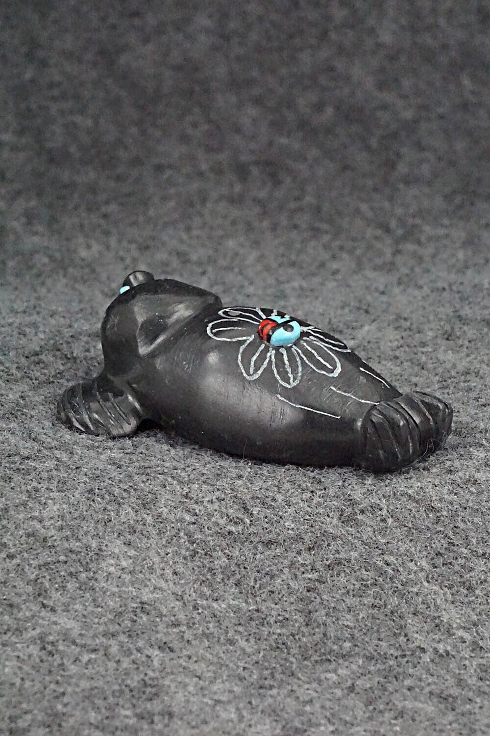 Sea Lion Zuni Fetish Carving - Danette Laate