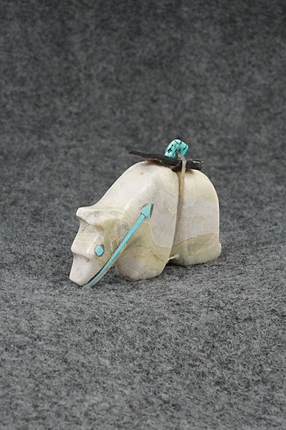 Bear Zuni Fetish Carving - Donovan Laiwakete