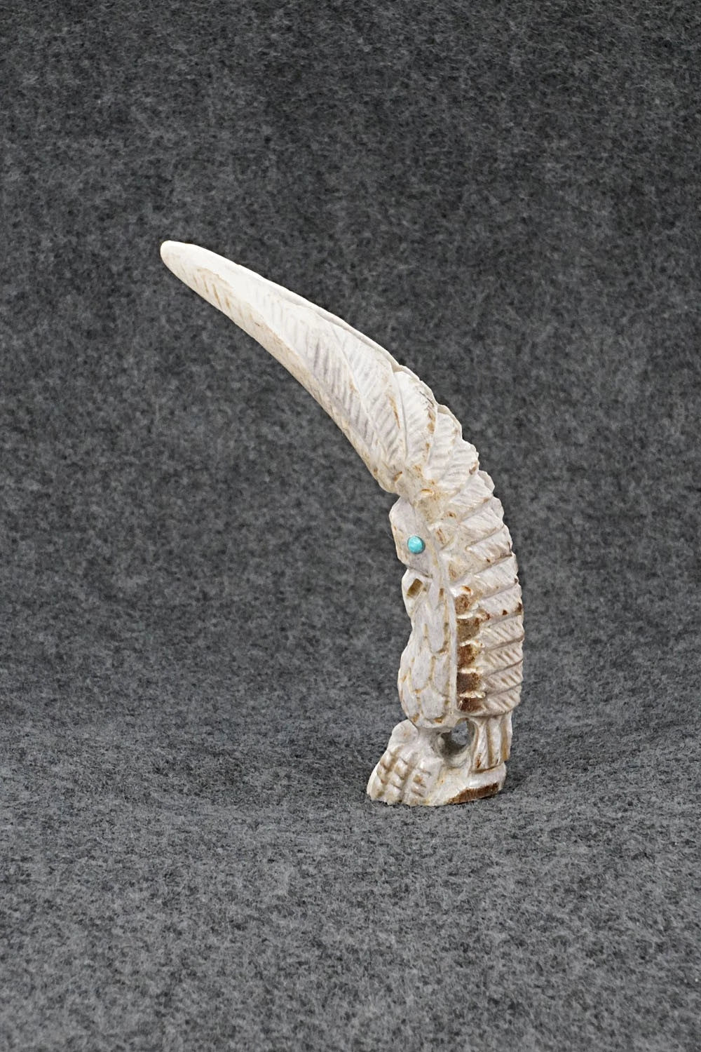 Eagle Zuni Fetish Carving - Garrick Weeka