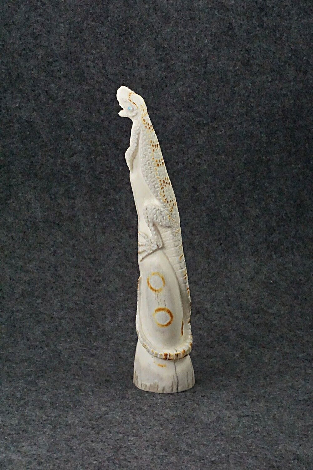 Lizard Zuni Fetish Carving - Maxx Laate