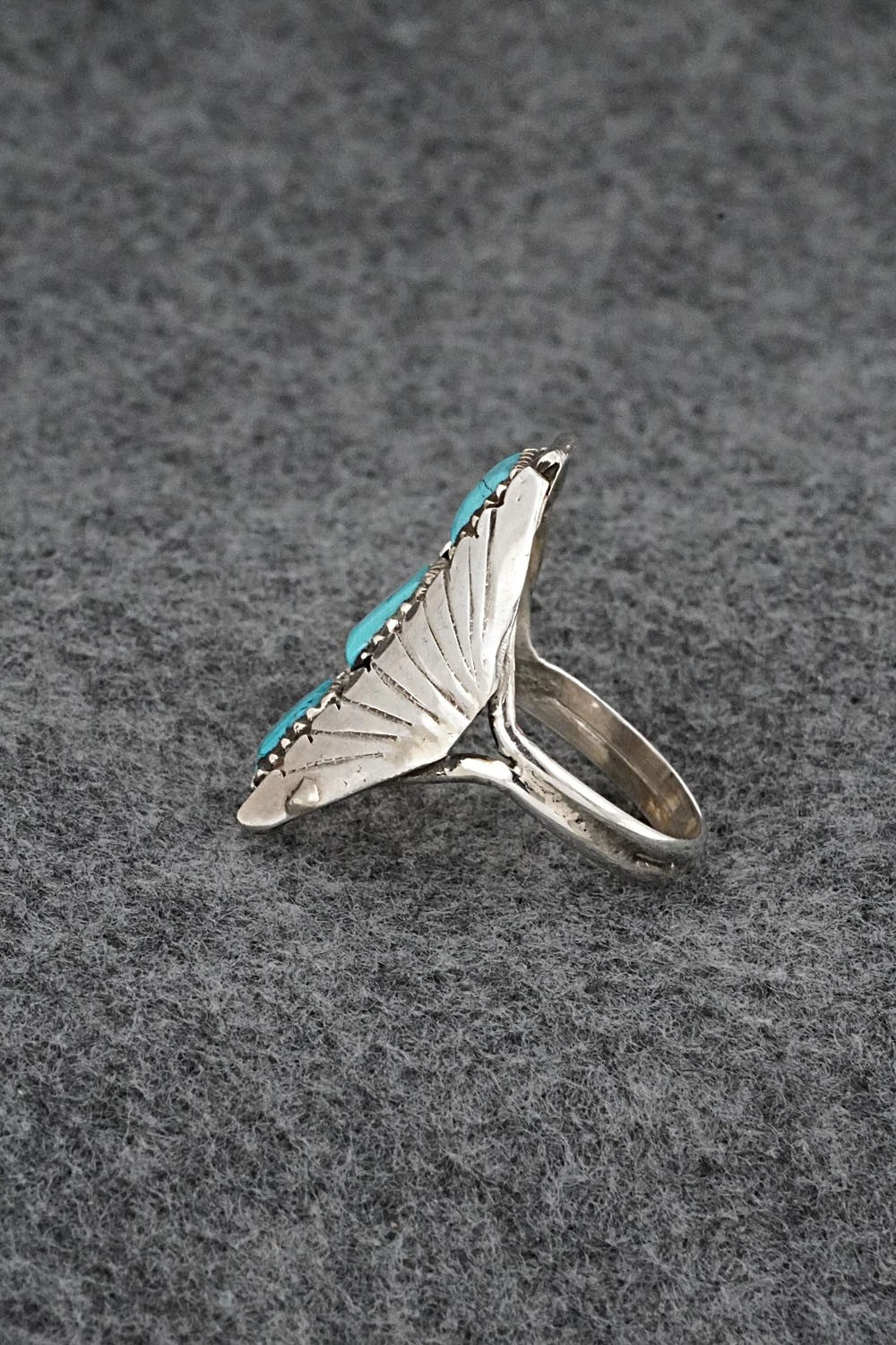 Turquoise & Sterling Silver Vintage Ring - Size 11