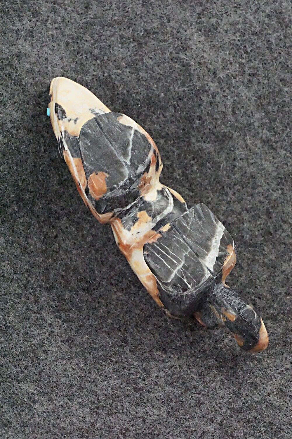 Mountain Lion Zuni Fetish Carving - Ronnie Lunasee