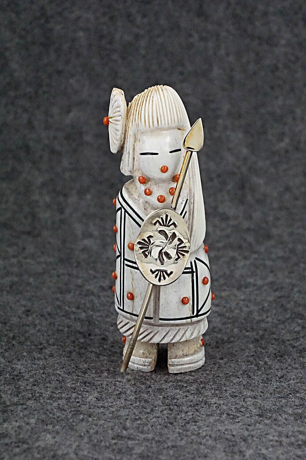 Hunter Zuni Fetish Carving - Claudia Peina