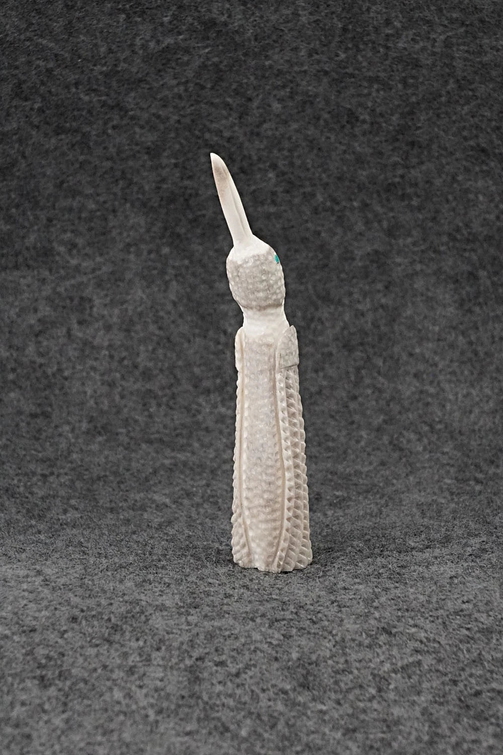 Bird Zuni Fetish Carving - Todd Lowsayate