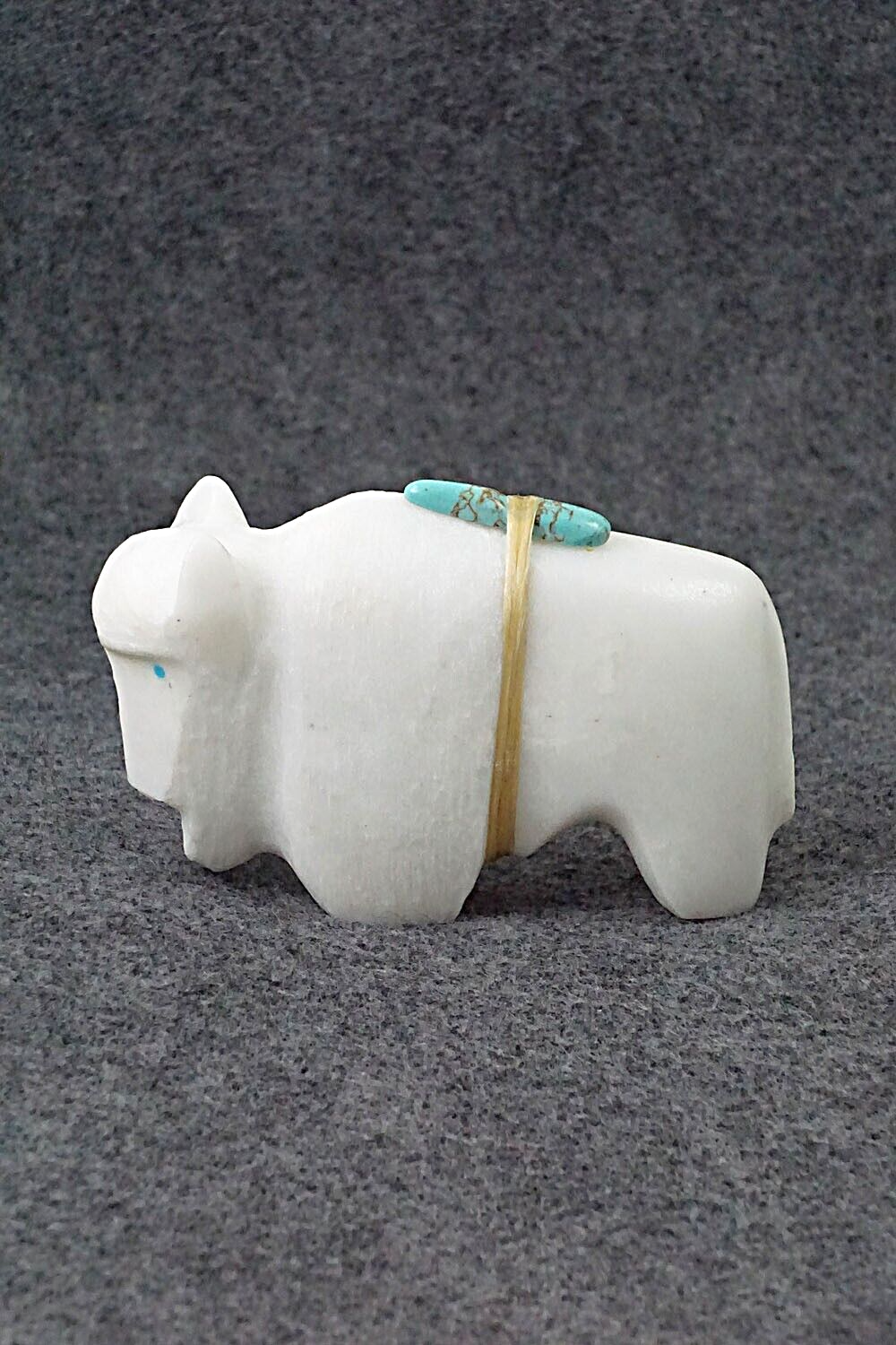 Buffalo Zuni Fetish Carving - Herbert Halate