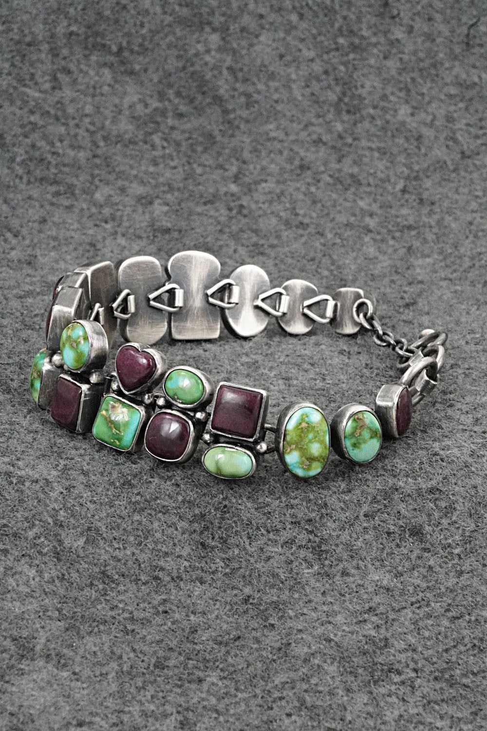 Turquoise, Spiny Oyster & Sterling Silver Link Bracelet - Loretta Delgarito
