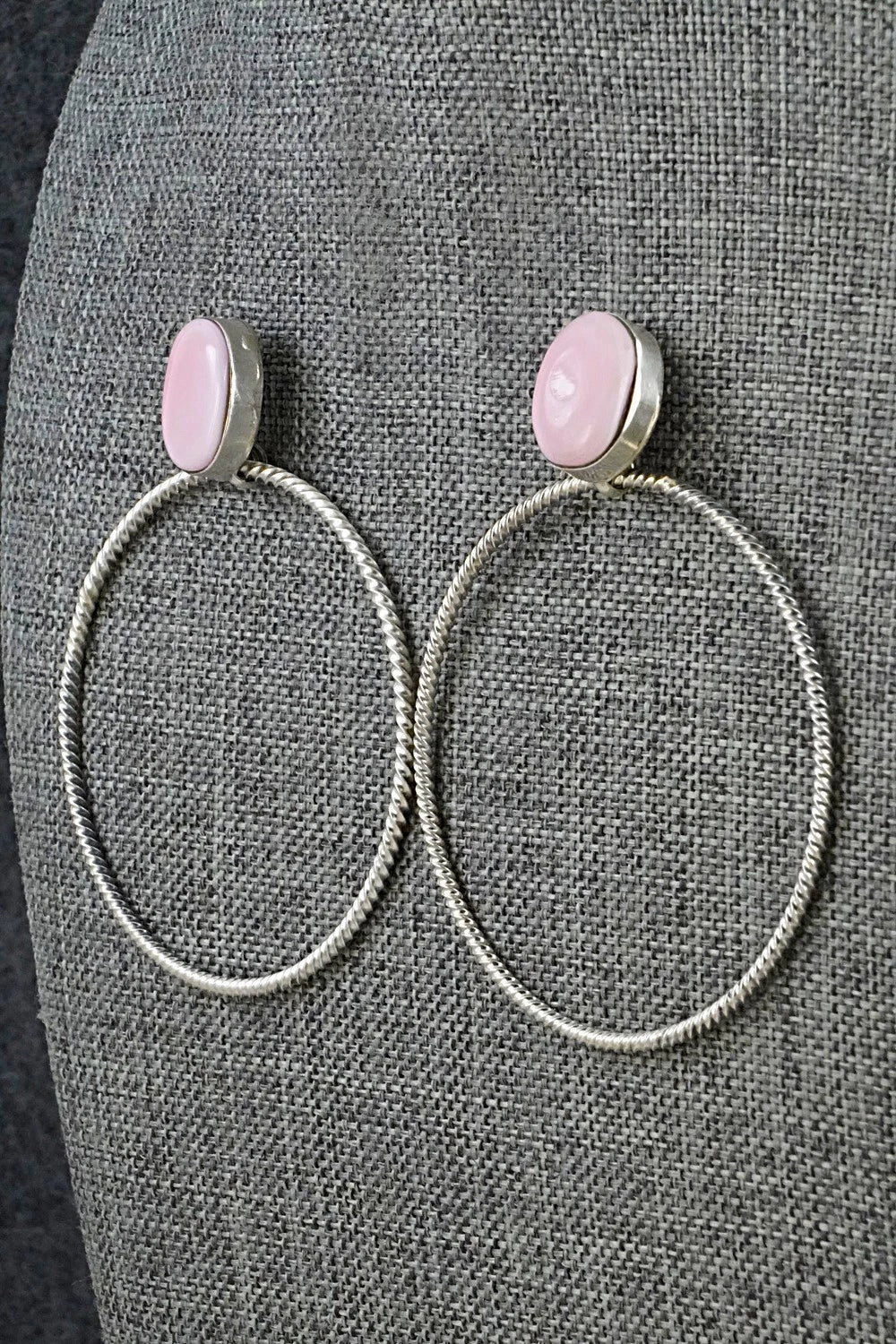 Pink Conch & Sterling Silver Earrings - Verley Betone