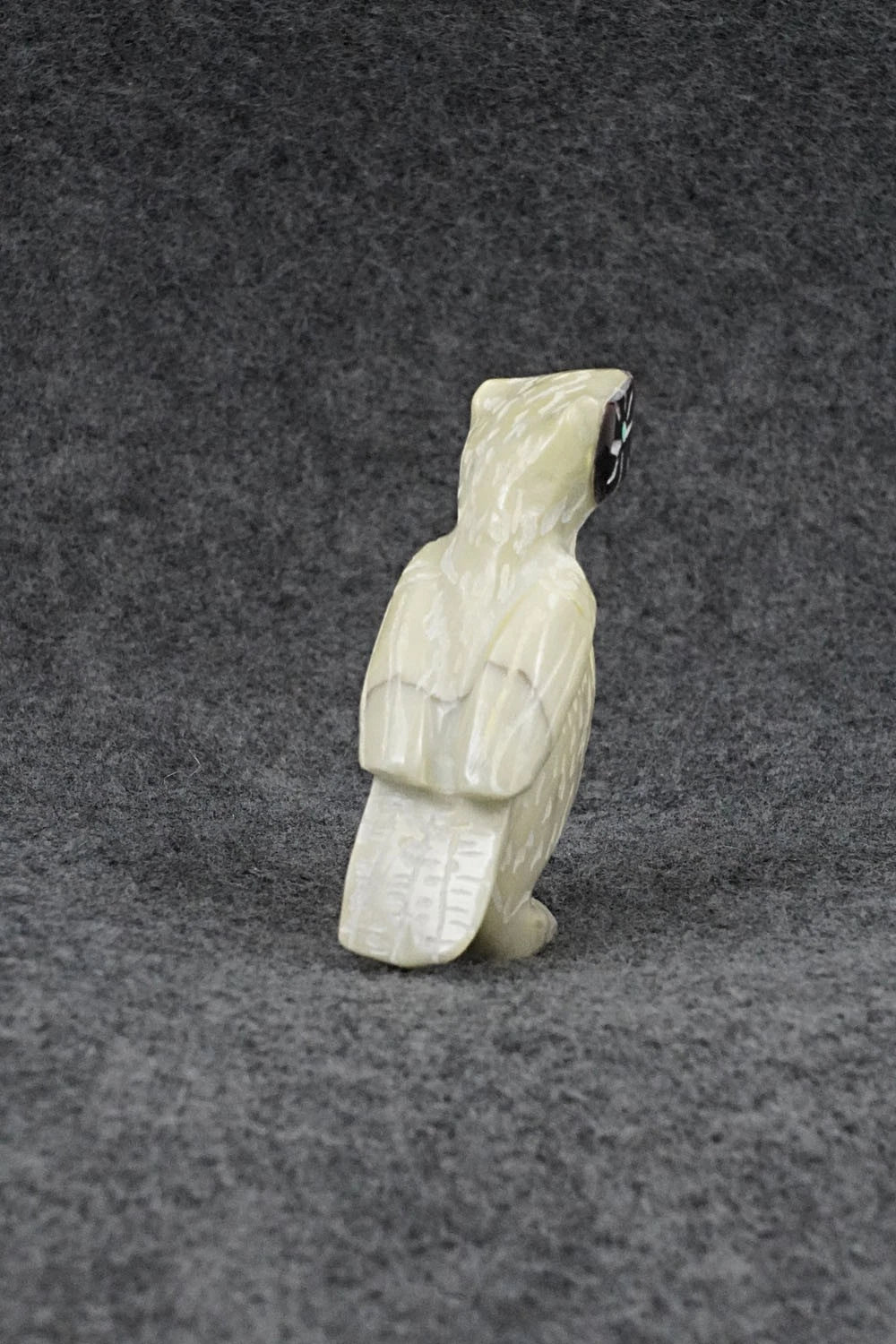 Owl Zuni Fetish Carving - Freddie Leekya
